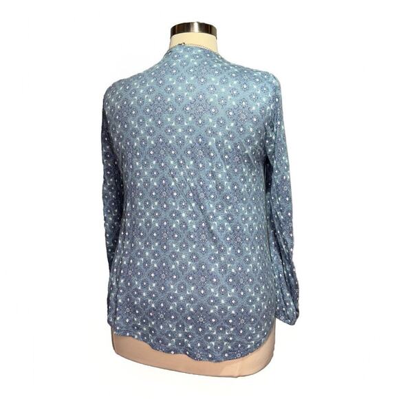 Lucky Brand Long Sleeve Top Women’s Size XL Blue Floral Print - Picture 3 of 8